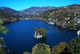 Bhimtal Lake – A Peaceful Escape in the Lap of Nature